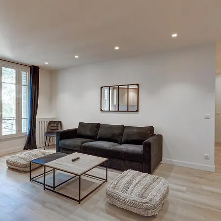 Bluestay 846 - Superbe Paris